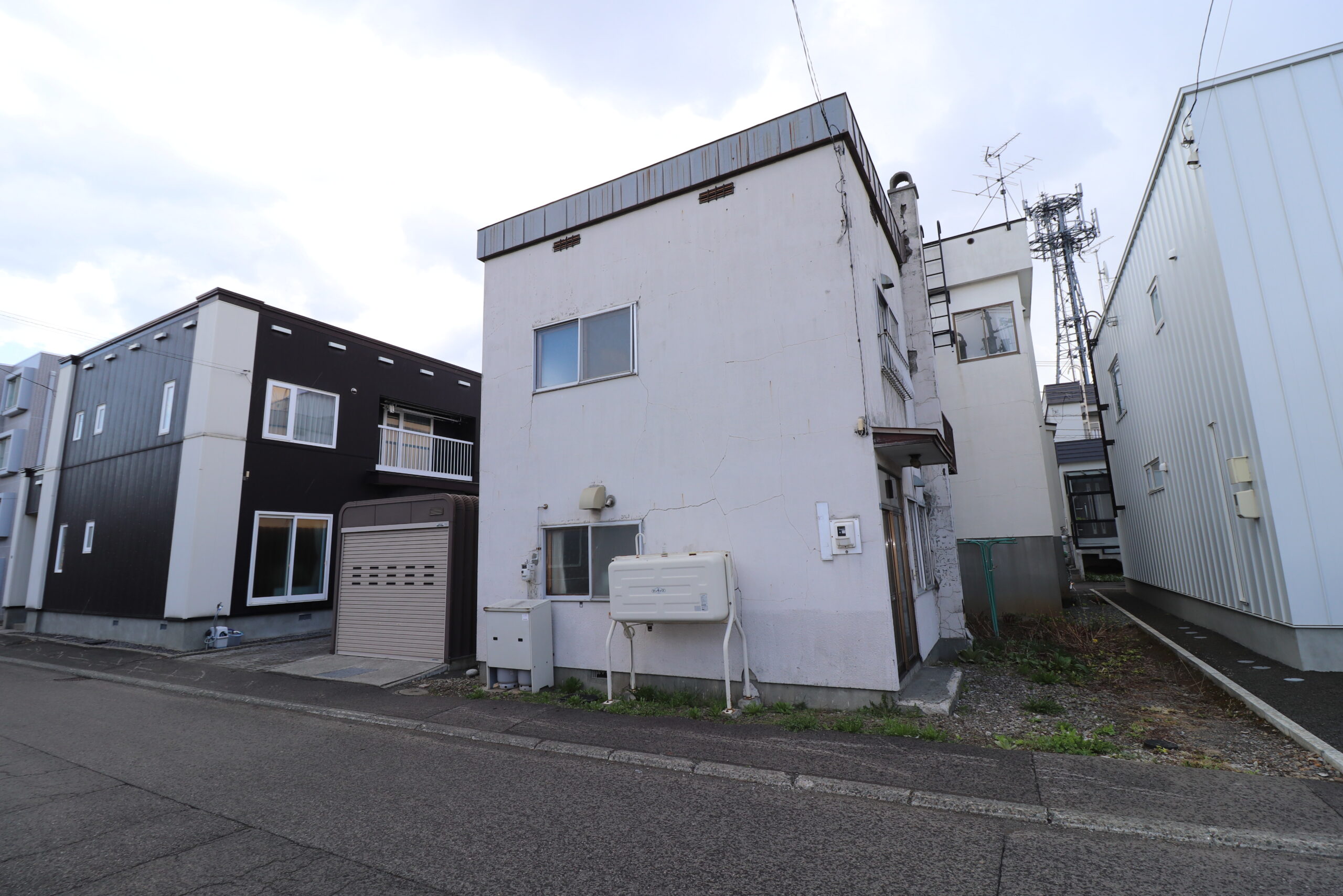 【発寒10条1丁目　JRと地下鉄のダブルアクセス可能】　2LDK 土地価格：1090万円 参考プラン：1910万円【JUSTPRICE】