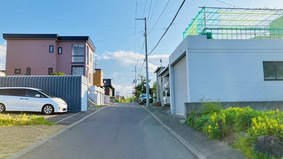 【北広島大曲末広7丁目】閑静な住宅街で住環境良好！　3LDK 土地価格：1180万円 参考プラン：2150万円【JUSTPRICE】