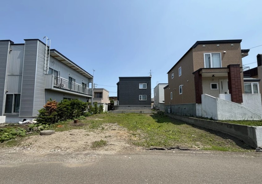 【前田８条９丁目　JR函館本線「手稲」駅バス乗車９分】　4LDK 土地価格：1580万円 参考プラン：2140万円【JUSTPRICE】