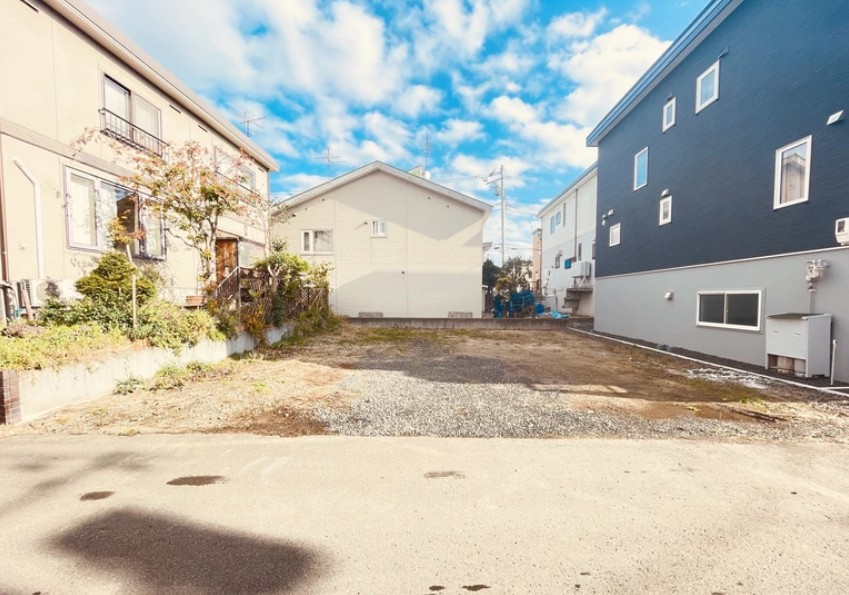 【北36条東12丁目 地下鉄東豊線「新道東」駅まで徒歩8分!】 3LDK 土地価格:1980万円 参考プラン:2100万円【JUSTPRICE】