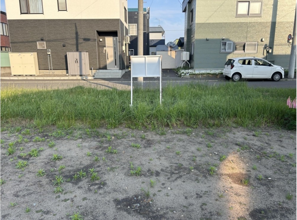 【前田9条17丁目　中央バス「前田森林公園」駅徒歩6分】　3LDK 土地価格：1080万円 参考プラン：2060万円【JUSTPRICE】