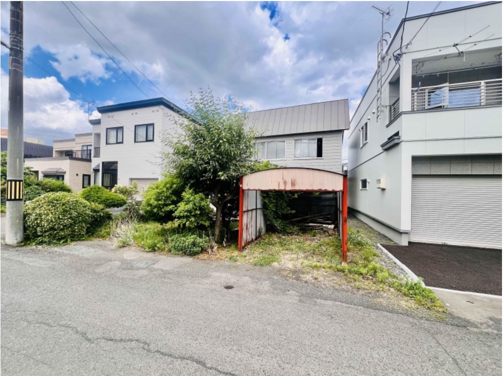 【北郷3条2丁目　JR千歳線「白石」駅徒歩16分 】　4LDK 土地価格：1880万円 参考プラン：2140万円【JUSTPRICE】