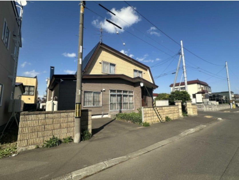 【新琴似9条14丁目　地下鉄南北線「麻生」駅バス乗車10分　】　3LDK 土地価格：1980万円 参考プラン：2150万円【JUSTPRICE】
