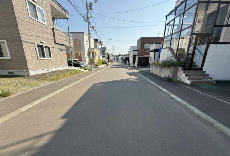 【里塚1条1丁目　札幌市営地下鉄東豊線「福住」駅バス乗車18分】　4LDK 土地価格：1280万円 参考プラン：2140万円【JUSTPRICE】