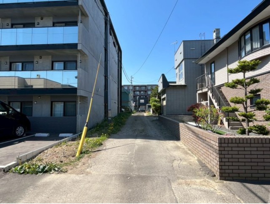 【八軒3条西2丁目　JR函館本線「琴似」駅徒歩8分 】　3LDK 土地価格：2980万円 参考プラン：2200万円【JUSTPRICE】