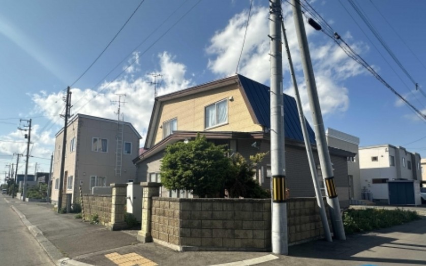 【新琴似9条14丁目　地下鉄南北線「麻生」駅バス乗車10分　】　3LDK 土地価格：1980万円 参考プラン：2150万円【JUSTPRICE】