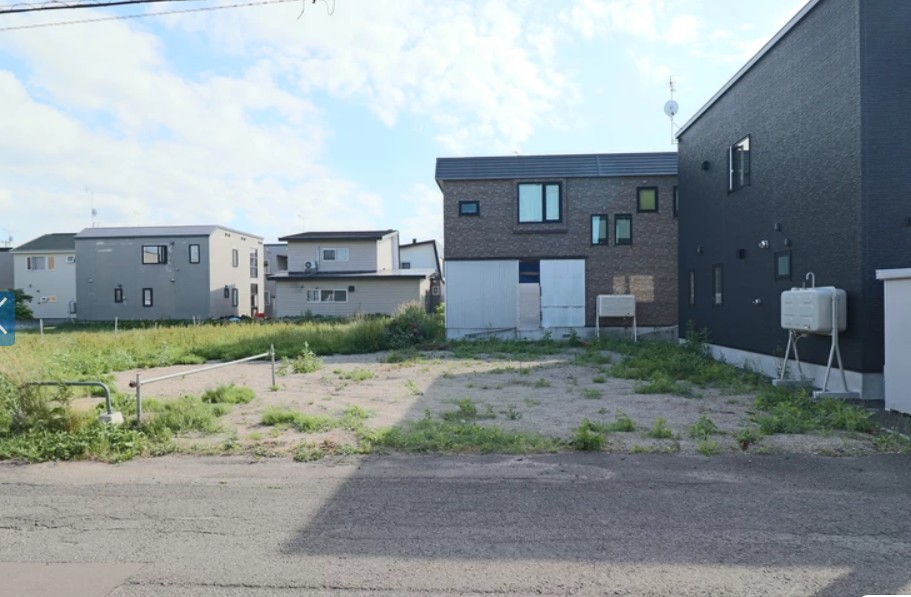 【新琴似6条14丁目　札幌市営地下鉄南北線「麻生」駅バス乗車10分】　4LDK 土地価格：890万円 参考プラン：2160万円【JUSTPRICE】