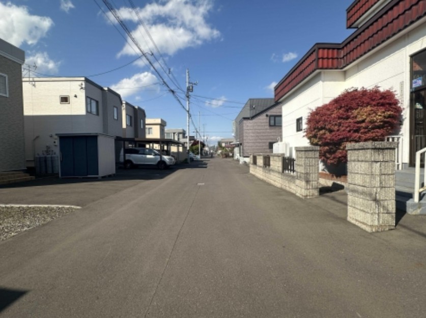 【新琴似9条14丁目　地下鉄南北線「麻生」駅バス乗車10分　】　3LDK 土地価格：1980万円 参考プラン：2150万円【JUSTPRICE】