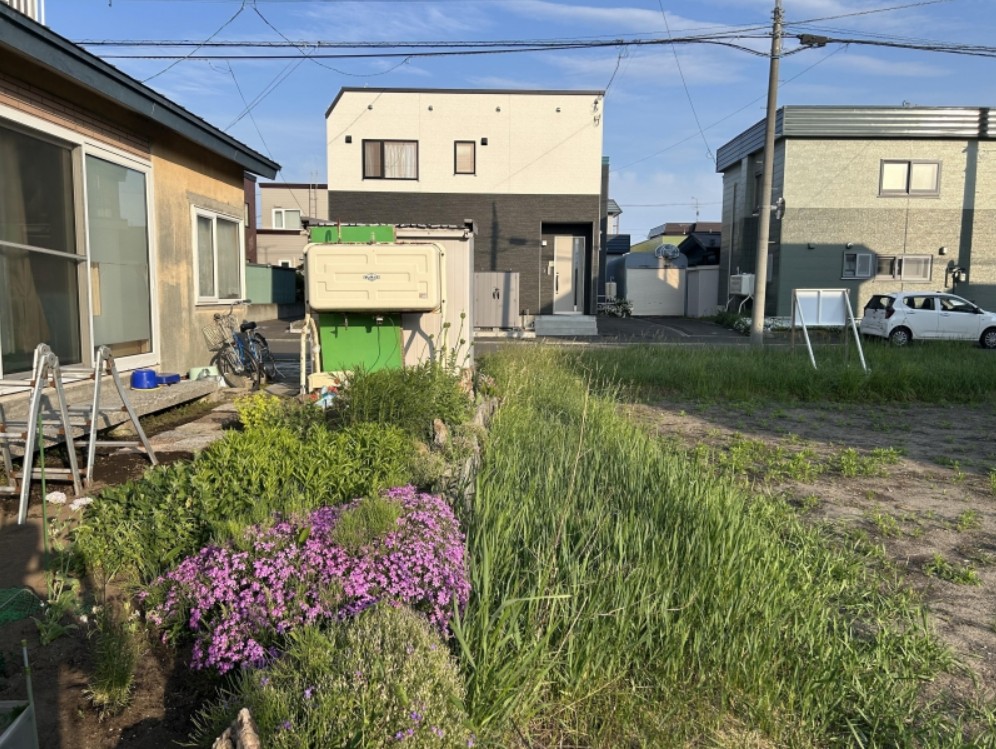 【前田9条17丁目　中央バス「前田森林公園」駅徒歩6分】　3LDK 土地価格：1080万円 参考プラン：2060万円【JUSTPRICE】