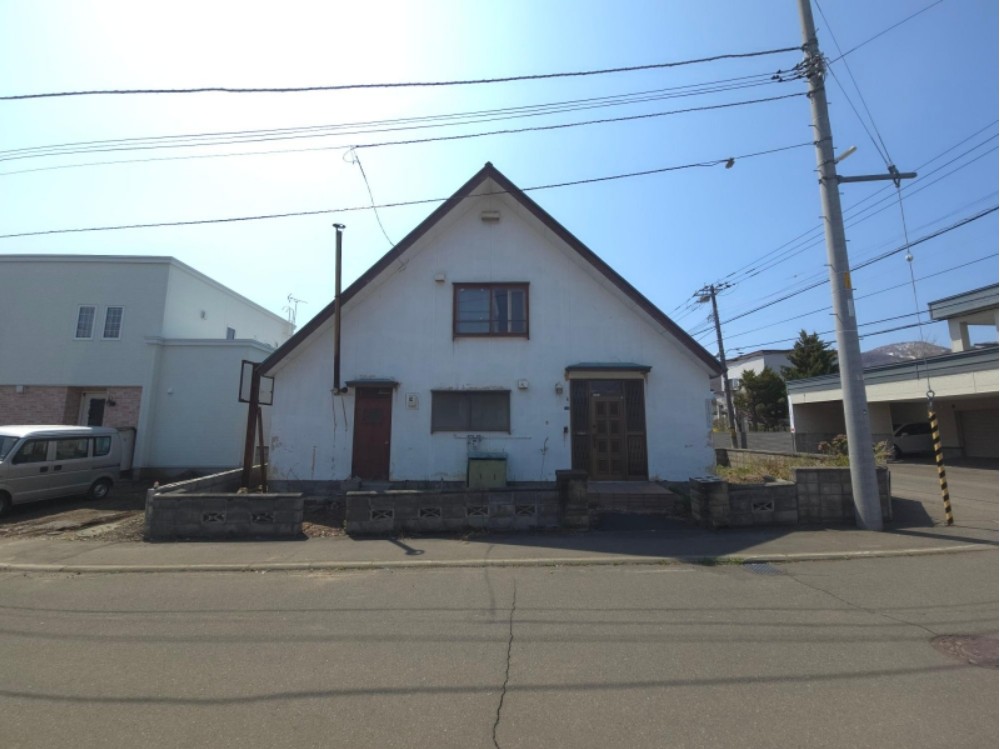 【西野6条4丁目　JRバス「西野二股」停徒歩2分】　3LDK 土地価格：2870万円 参考プラン：2090万円【JUSTPRICE】
