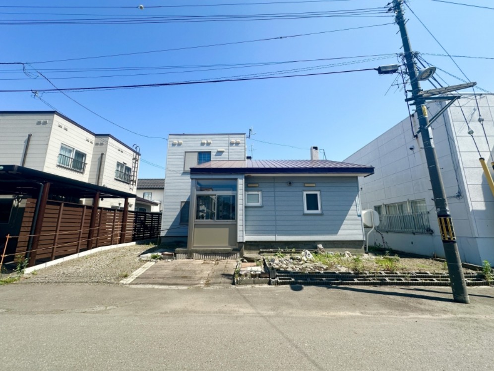 【前田6条12丁目　JR函館本線「手稲」駅徒歩22分 】　4LDK 土地価格：1880万円 参考プラン：2160万円【JUSTPRICE】