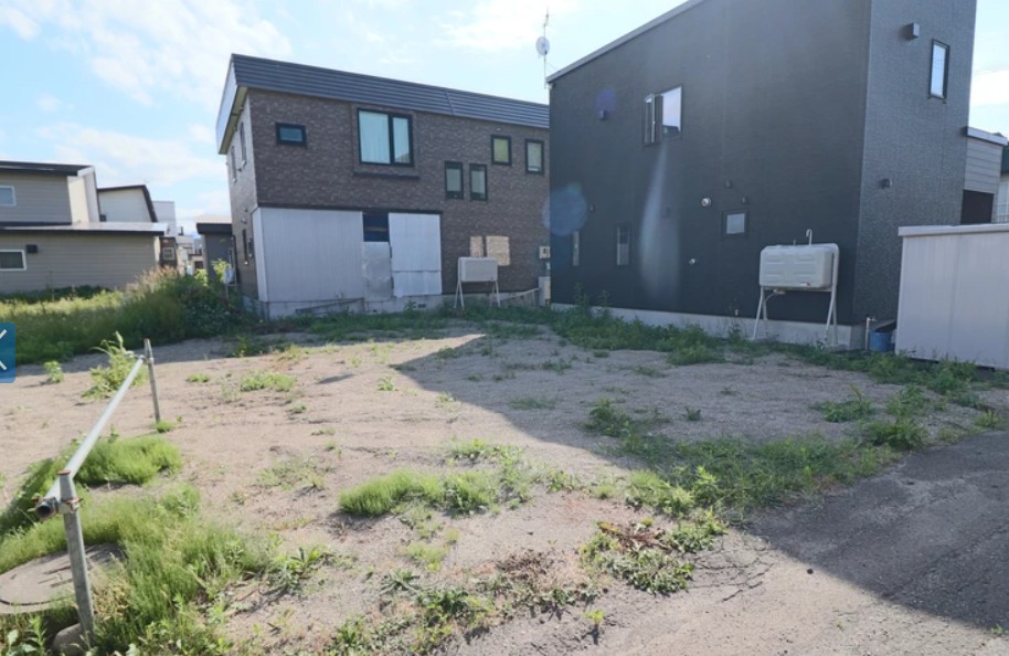 【新琴似6条14丁目　札幌市営地下鉄南北線「麻生」駅バス乗車10分】　4LDK 土地価格：890万円 参考プラン：2160万円【JUSTPRICE】