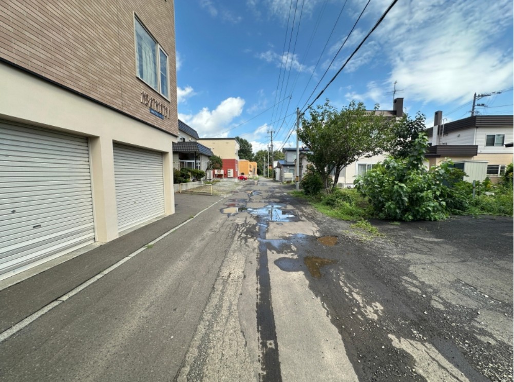【新琴似12条10丁目　地下鉄南北線[麻生]駅バス乗車13分】　3LDK 土地価格：1480万円 参考プラン：2100万円【JUSTPRICE】