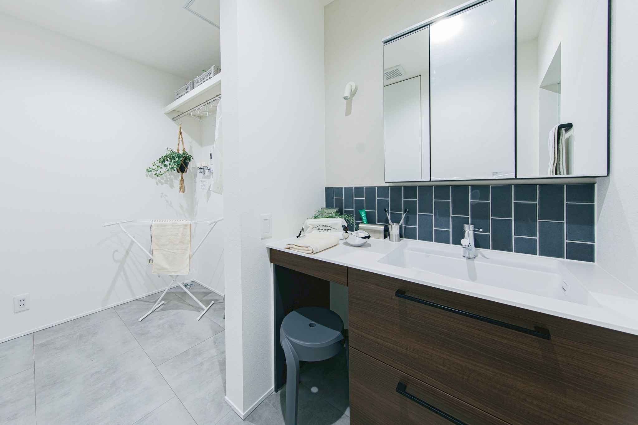 【石狩市緑苑台西1条2丁目　T-BOXモデルハウス】　建築家がこだわりぬいたスタイリッシュなデザイン！新築戸建(3LDK)4,350万円