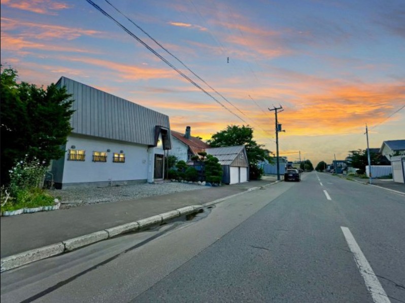【篠路9条3丁目　コストコやロピアなど商業施設充実！】　4LDK 土地価格：1130万円 参考プラン：2140万円【JUSTPRICE】