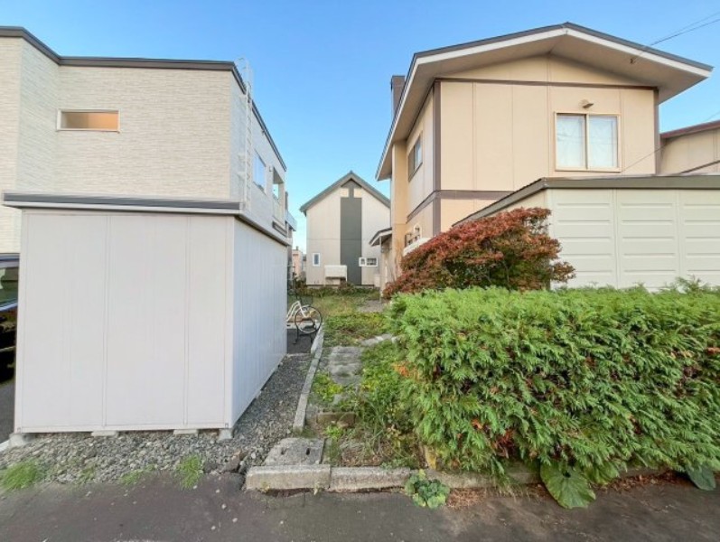 【稲穂2条4丁目　JR函館本線 稲穂駅 徒歩7分】　4LDK 土地価格：1380万円 参考プラン：2160万円【JUSTPRICE】