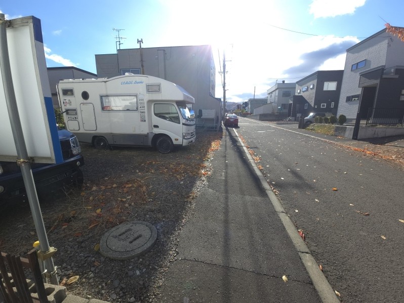 【福井3丁目　最寄りバス停まで徒歩３分！地下鉄東西線「発寒南」駅方面へのアクセスも便利な立地です。】　4LDK 土地価格：1300万円 参考プラン：2140万円【JUSTPRICE】