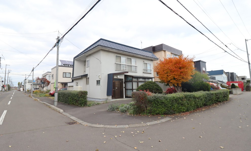 【拓北6条2丁目 JR札沼線”拓北”駅徒歩5分】 3LDK 土地価格:1390万円 参考プラン:2150万円【JUSTPRICE】