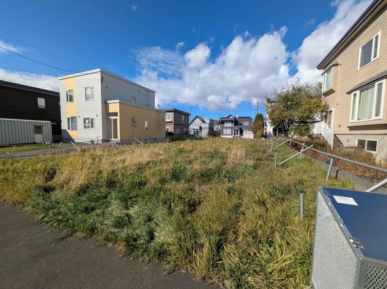 【江別市見晴台　最寄りバス停まで徒歩3分！】　3LDK 土地価格：1180万円 参考プラン：2150万円【JUSTPRICE】