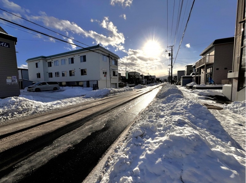 【新川2条11丁目　JR札沼線「新川」駅徒歩23分　中央バス「消防学校」停徒歩3分 】　3LDK 土地価格：1380万円 参考プラン：2150万円【JUSTPRICE】