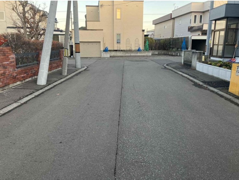 【厚別西5条1丁目　JR函館本線「厚別」駅徒歩17分　中央バス「厚別西5条1丁目」停徒歩3分 】　3LDK 土地価格：1700万円 参考プラン：2090万円【JUSTPRICE】