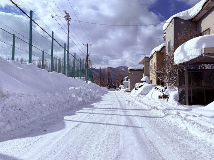 【前田4条6丁目　JR函館本線「稲積公園」駅徒歩12分】3LDK 土地価格：2100万円 参考プラン：2150万円【JUSTPRICE】